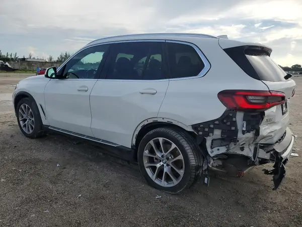 5UXCR4C09P9P65749 2023 BMW X5 - Image 2