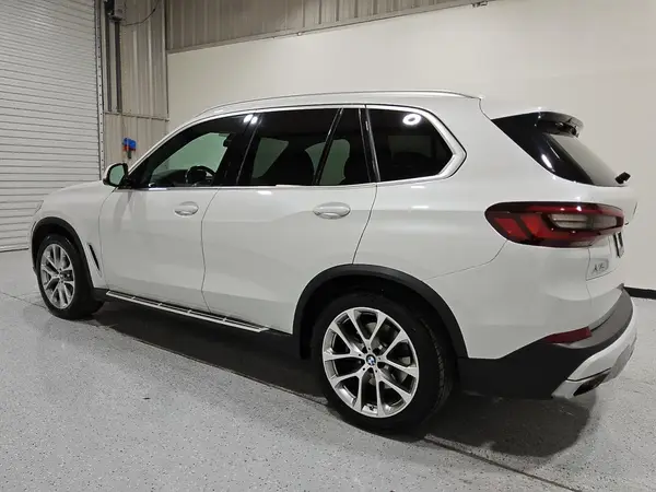 5UXCR4C09P9P91719 2023 BMW X5 - Image 2