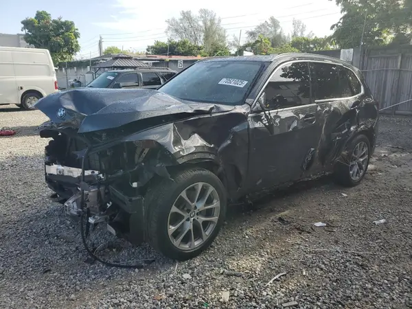 5UXCR4C09P9R44793 2023 BMW X5 - Image 1