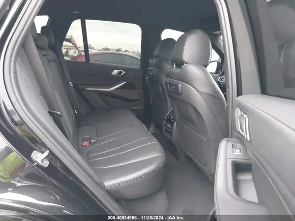 5UXCR4C0XL9B21836 2020 BMW X5 - Image 8