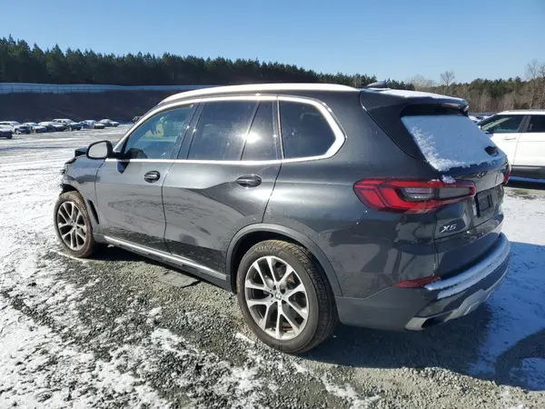 5UXCR4C0XL9B32402 2020 BMW X5 - Image 2