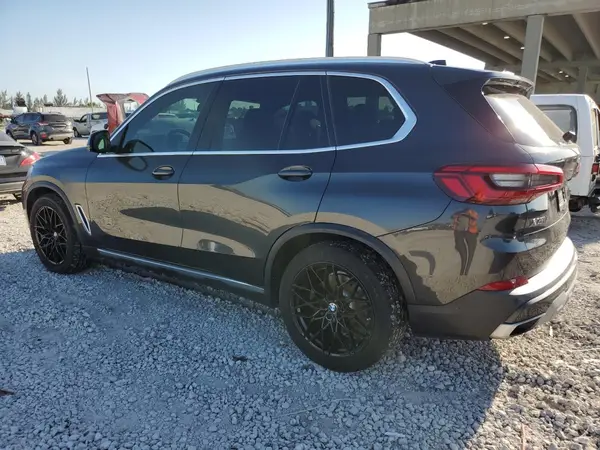 5UXCR4C0XL9C12704 2020 BMW X5 - Image 2