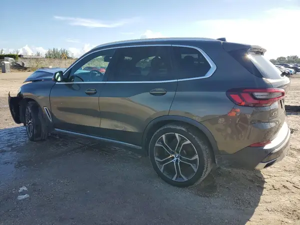 5UXCR4C0XM9F58768 2021 BMW X5 - Image 2