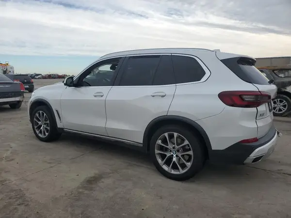 5UXCR4C0XM9H39322 2021 BMW X5 - Image 2