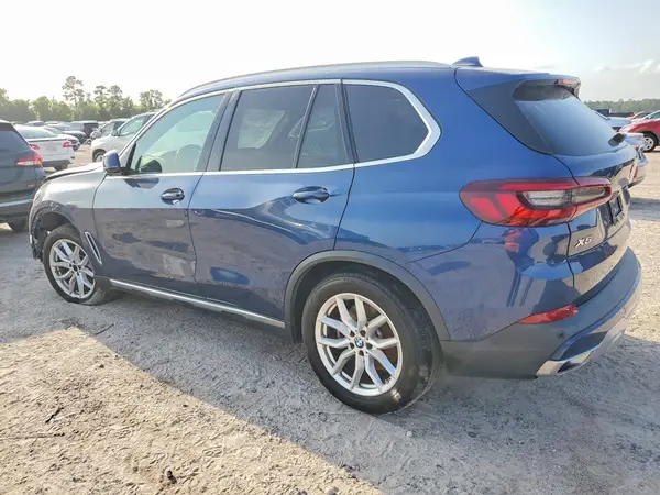 5UXCR4C0XP9R32250 2023 BMW X5 - Image 2