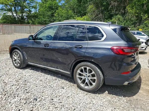 5UXCR6C00L9B91390 2020 BMW X5 - Image 2