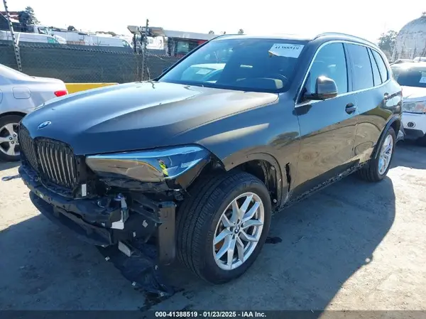 5UXCR6C00M9E83705 2021 BMW X5 - Image 2