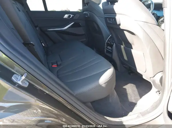 5UXCR6C00M9E83705 2021 BMW X5 - Image 8