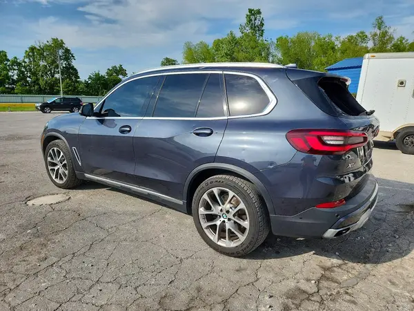 5UXCR6C00M9F91922 2021 BMW X5 - Image 2