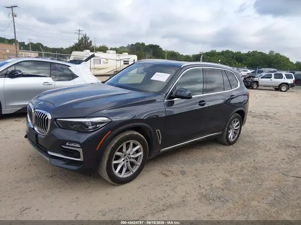 5UXCR6C00M9H36683 2021 BMW X5 - Image 2