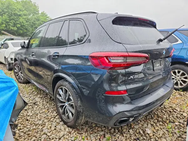 5UXCR6C00N9K18250 2022 BMW X5 - Image 2