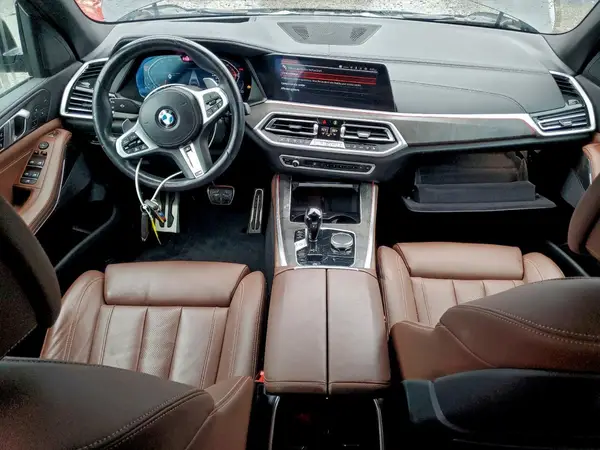 5UXCR6C00N9K38692 2022 BMW X5 - Image 8