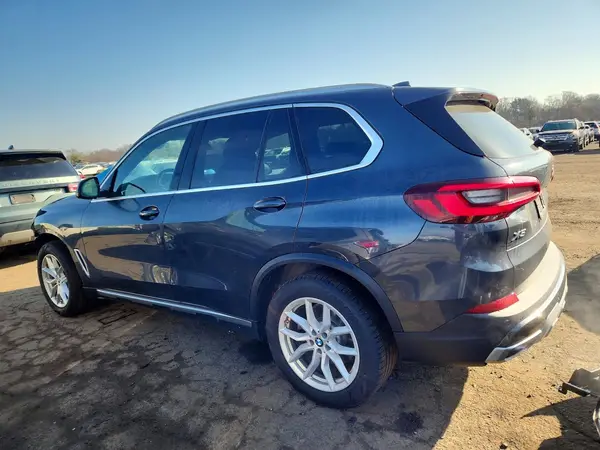 5UXCR6C00N9L38226 2022 BMW X5 - Image 2