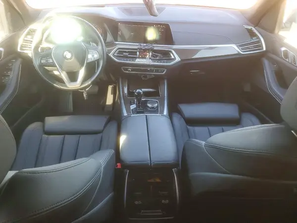 5UXCR6C00N9N37423 2022 BMW X5 - Image 8