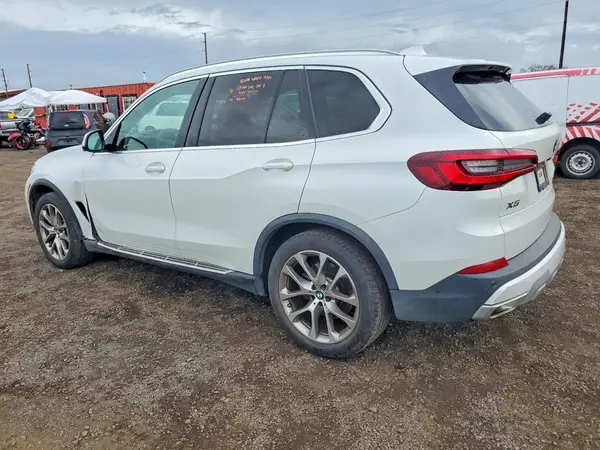 5UXCR6C00P9N87385 2023 BMW X5 - Image 2