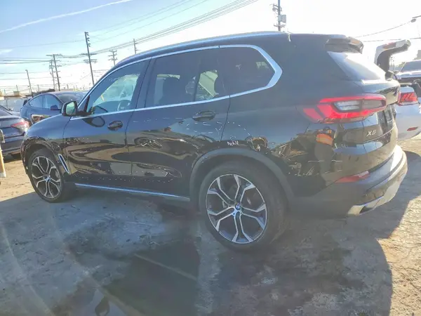 5UXCR6C00P9P23143 2023 BMW X5 - Image 2