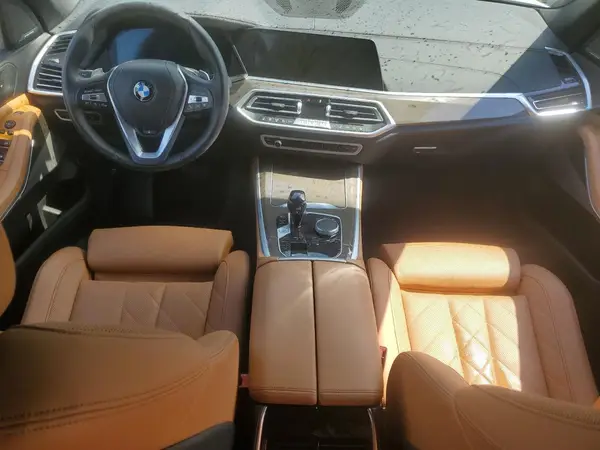 5UXCR6C00P9R94784 2023 BMW X5 - Image 8