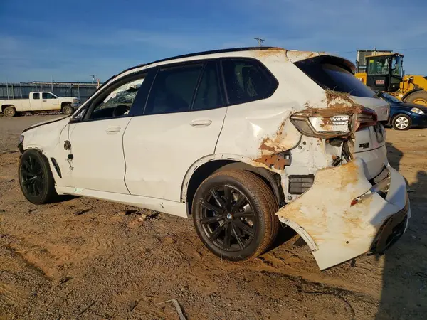 5UXCR6C01L9B20022 2020 BMW X5 - Image 2
