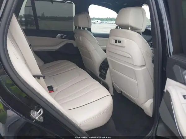 5UXCR6C01L9B61508 2020 BMW X5 - Image 8