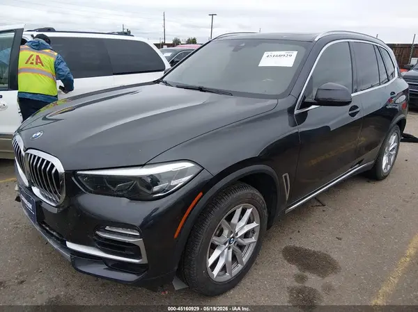 5UXCR6C01L9B68779 2020 BMW X5 - Image 2