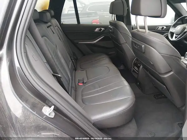 5UXCR6C01L9B68779 2020 BMW X5 - Image 8