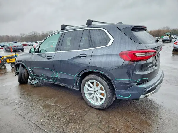 5UXCR6C01L9C40581 2020 BMW X5 - Image 2