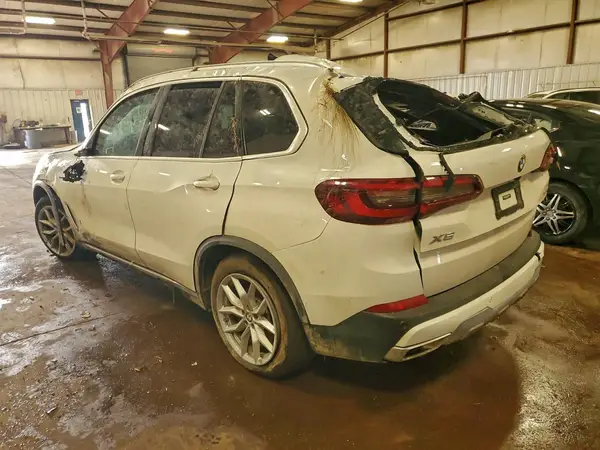 5UXCR6C01L9C68929 2020 BMW X5 - Image 2