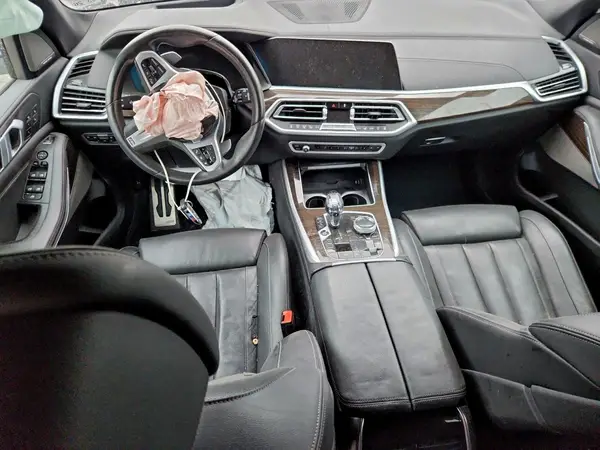 5UXCR6C01L9C74505 2020 BMW X5 - Image 8