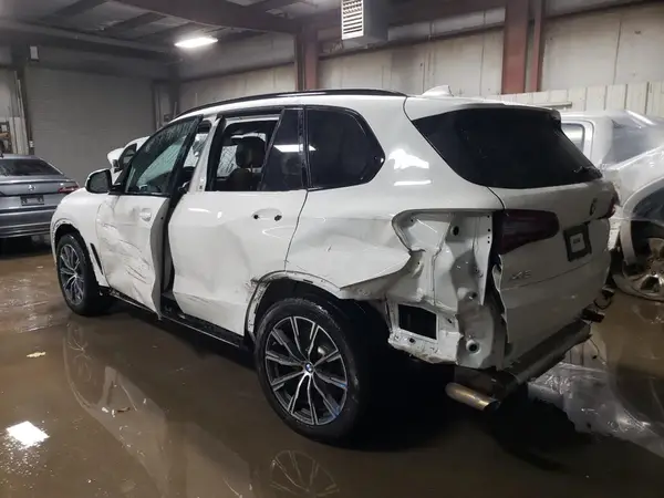 5UXCR6C01L9C93961 2020 BMW X5 - Image 2