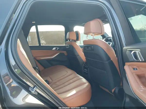 5UXCR6C01M9D98663 2021 BMW X5 - Image 8