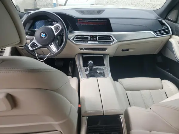 5UXCR6C01M9E76245 2021 BMW X5 - Image 8