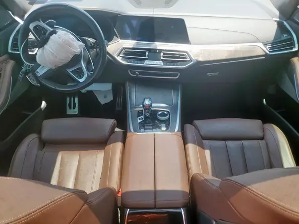 5UXCR6C01M9E82286 2021 BMW X5 - Image 8