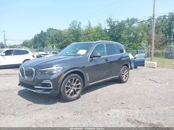 5UXCR6C01M9E83289 2021 BMW X5 - Image 2