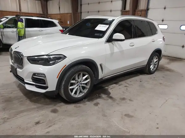 5UXCR6C01M9G43090 2021 BMW X5 - Image 2