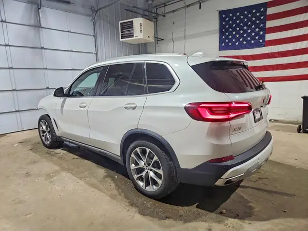 5UXCR6C01M9H45229 2021 BMW X5 - Image 2