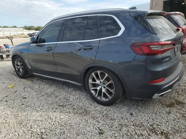 5UXCR6C01N9J47883 2022 BMW X5 - Image 2