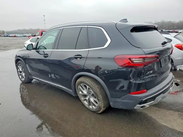 5UXCR6C01N9J65316 2022 BMW X5 - Image 2