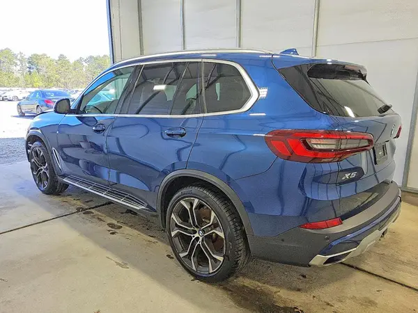 5UXCR6C01N9K03384 2022 BMW X5 - Image 2