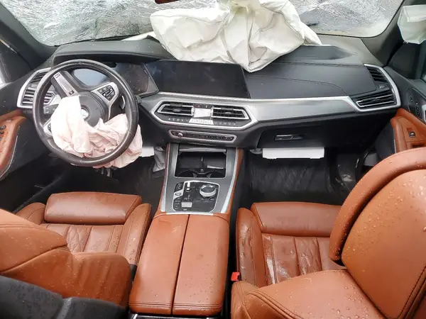 5UXCR6C01N9K20752 2022 BMW X5 - Image 8