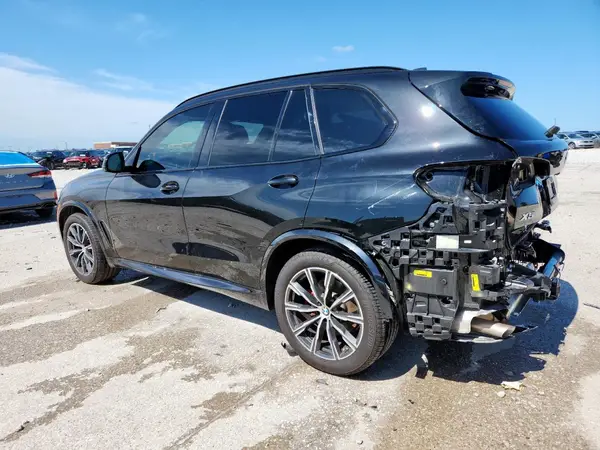 5UXCR6C01N9K29483 2022 BMW X5 - Image 2