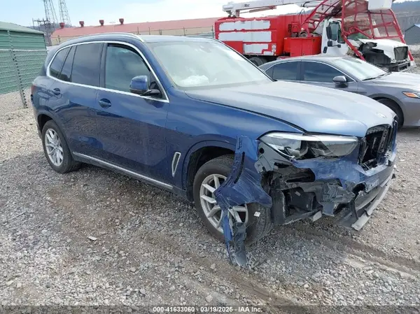 5UXCR6C01N9K78294 2022 BMW X5 - Image 1
