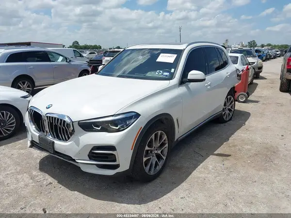 5UXCR6C01N9L84650 2022 BMW X5 - Image 2