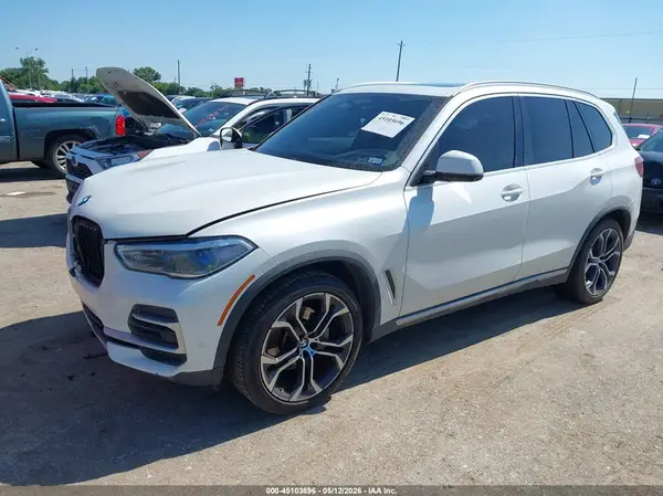5UXCR6C01N9M43227 2022 BMW X5 - Image 2