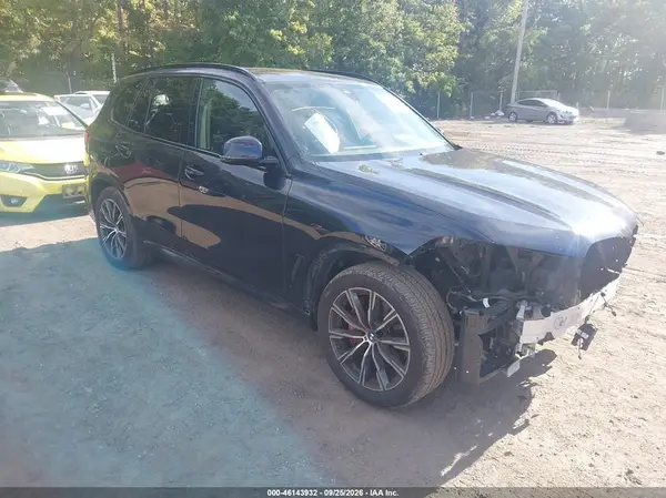 5UXCR6C01N9M84649 2022 BMW X5 - Image 1