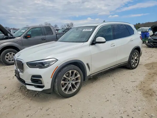 5UXCR6C01N9N14488 2022 BMW X5 - Image 1