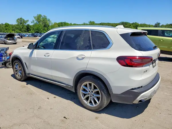 5UXCR6C01P9P35348 2023 BMW X5 - Image 2