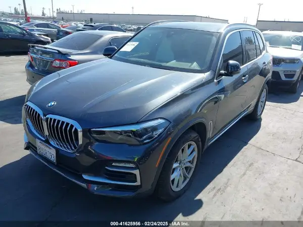 5UXCR6C02L9B13306 2020 BMW X5 - Image 2