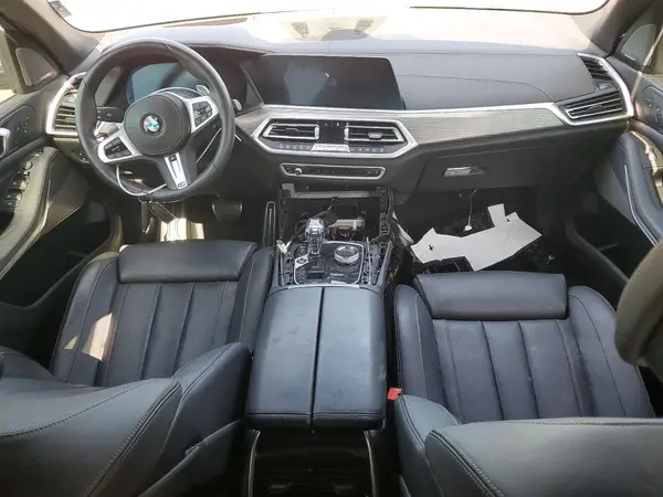 5UXCR6C02L9B32082 2020 BMW X5 - Image 8