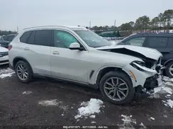5UXCR6C02M9E03269 2021 BMW X5