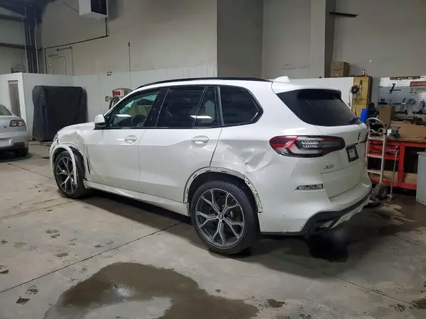 5UXCR6C02M9E99310 2021 BMW X5 - Image 2